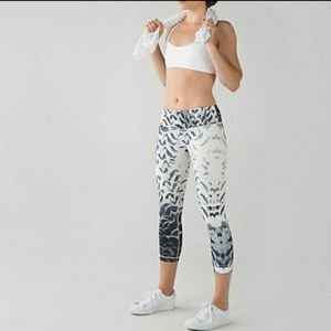 Lululemon Wunder Under Crop II